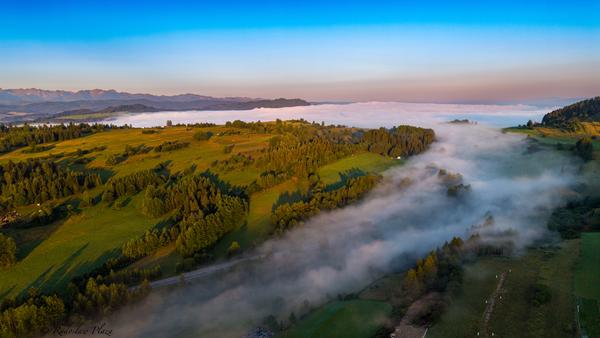 Poranek o wschodzie ☀️….z Tatrami🏔️🏔️